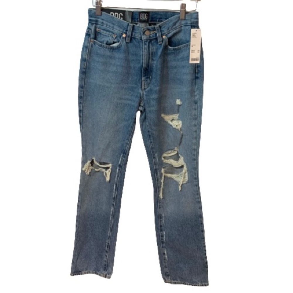 NWT. Urban Outfitters BDG Medium Wash Distressed Bootcut Jeans